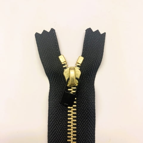 上止仕様