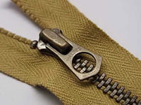 Vintage Zipper 51V AG